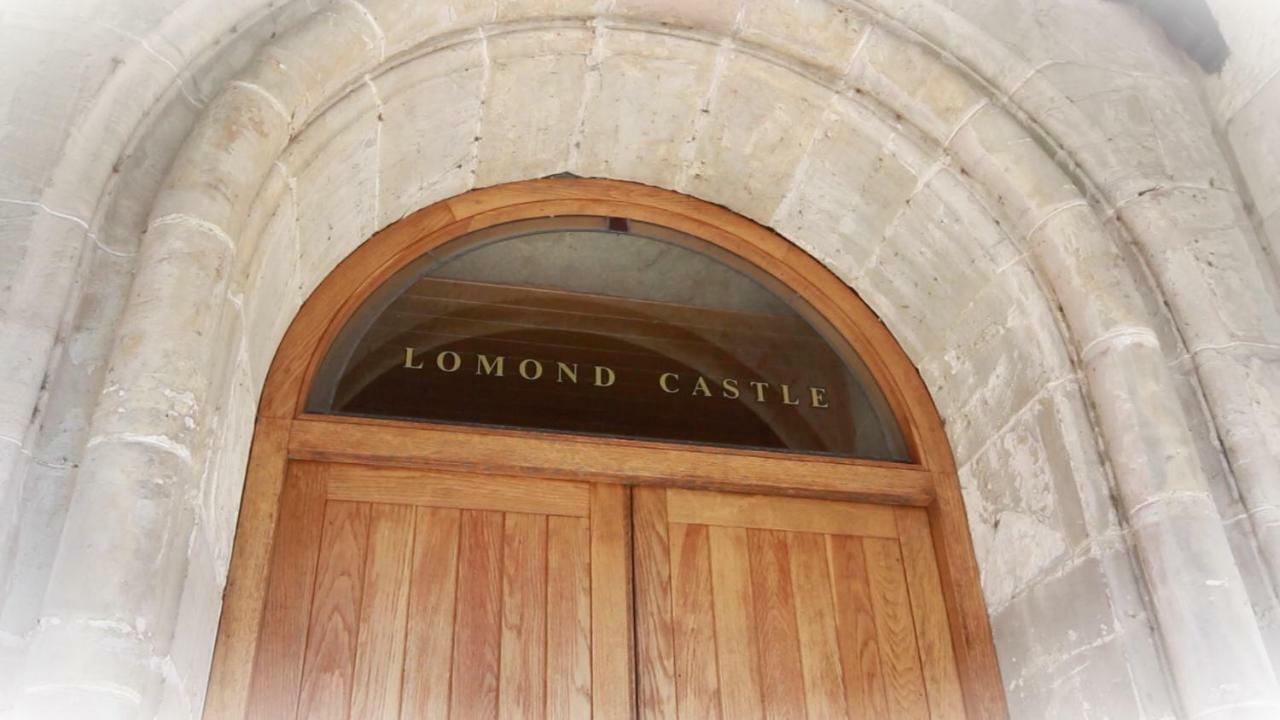 バロックThe Pipers No 7 Lomond Castleアパートメント エクステリア 写真